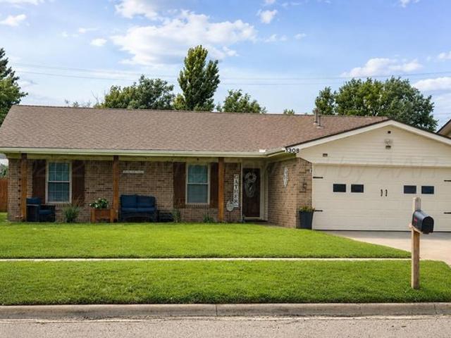 House for sale in Dumas, Texas