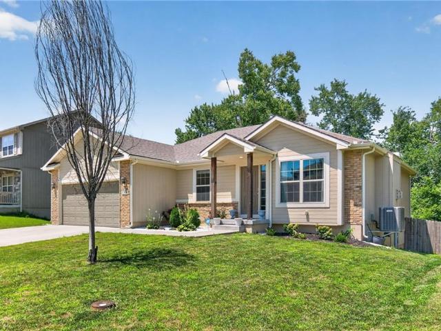 House for sale in Grain Valley, Missouri