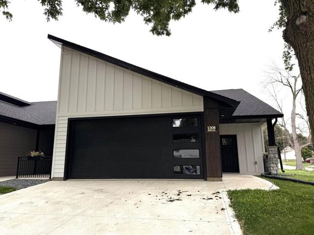 Condo for sale in Carroll, Iowa