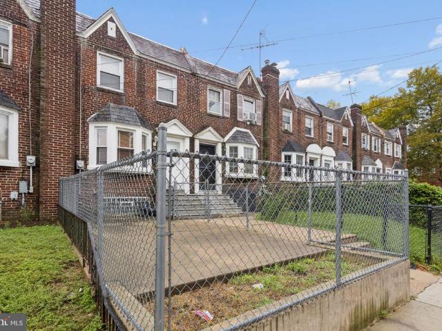Townhouse for sale in Whitman Park, Camden