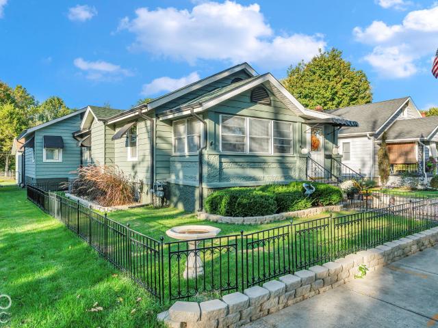 House for sale in Crawfordsville, Montgomery County