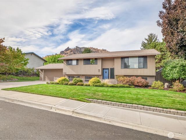 House for sale in Wenatchee, Chelan County