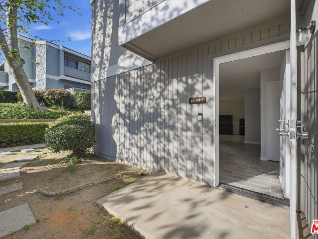 Property for sale in Sylmar Neighborhood Council District, Canoga Park