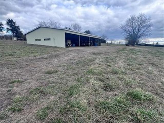 Farm for sale in Ark
