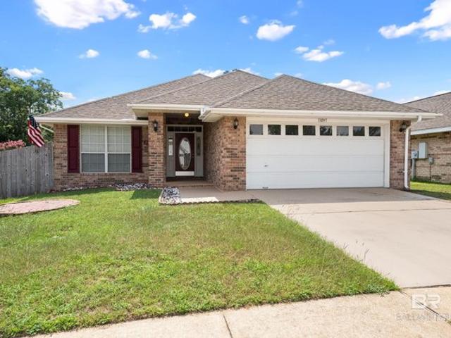 House for sale in Lillian, Alabama