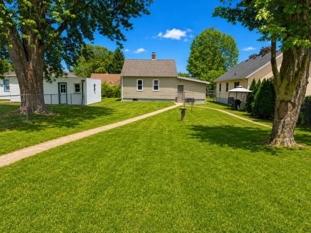 House for sale in Whiteside, Illinois