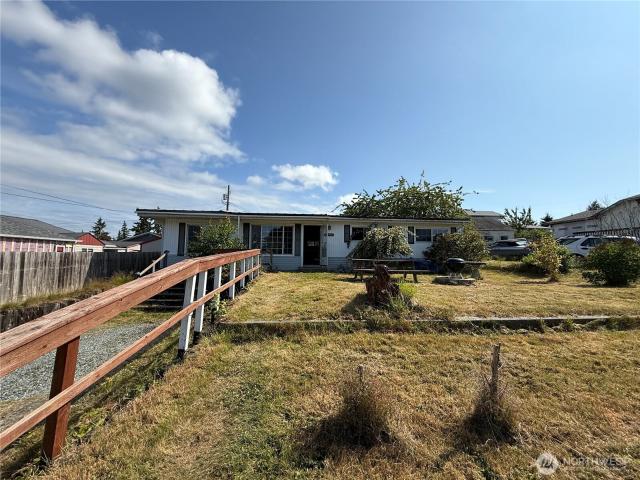 House for sale in Anacortes