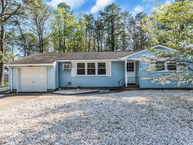 House for sale in Lanoka Harbor, New Jersey