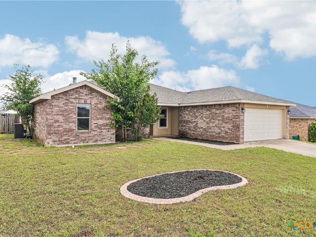House for sale in Briggs, Texas