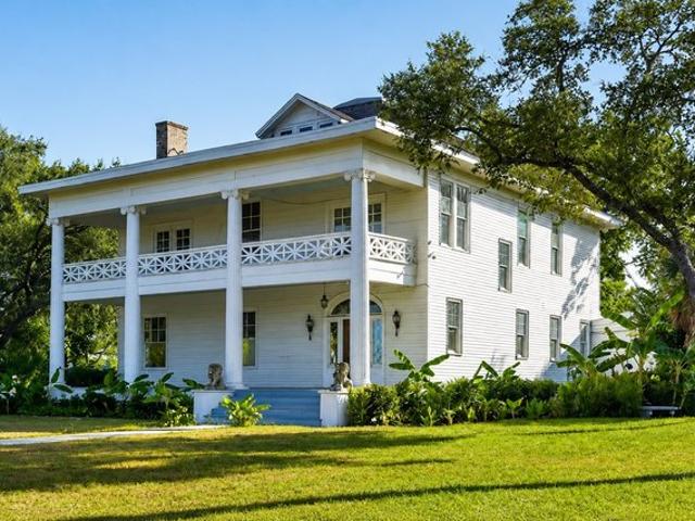 House for sale in Bee, Texas