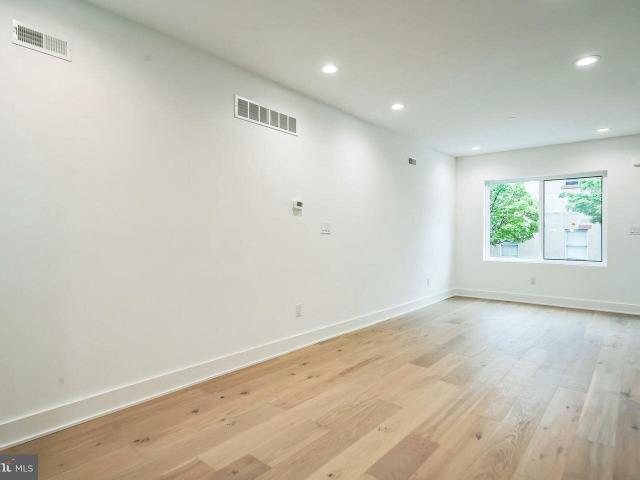 Townhouse for rent in Philadelphia