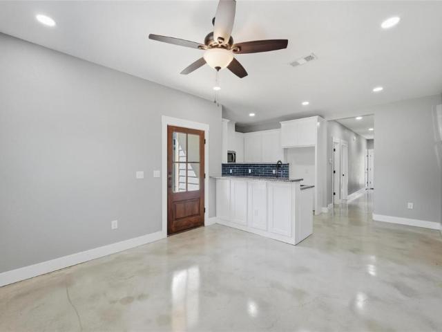 House for sale in Denison, Grayson County