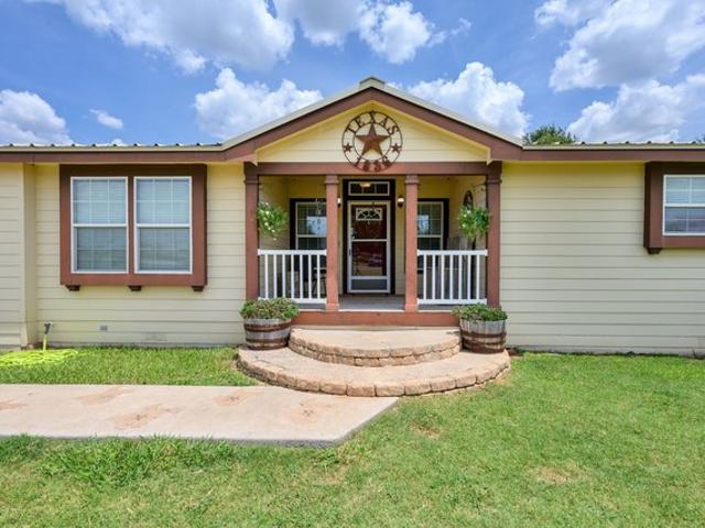 House for sale in Mingus, Texas