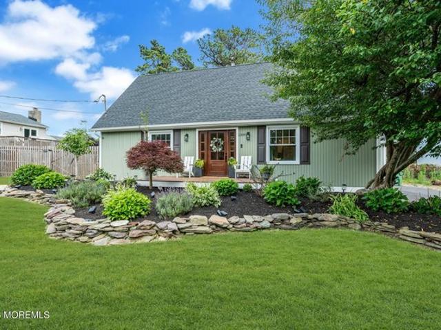 House for sale in Beachwood, New Jersey