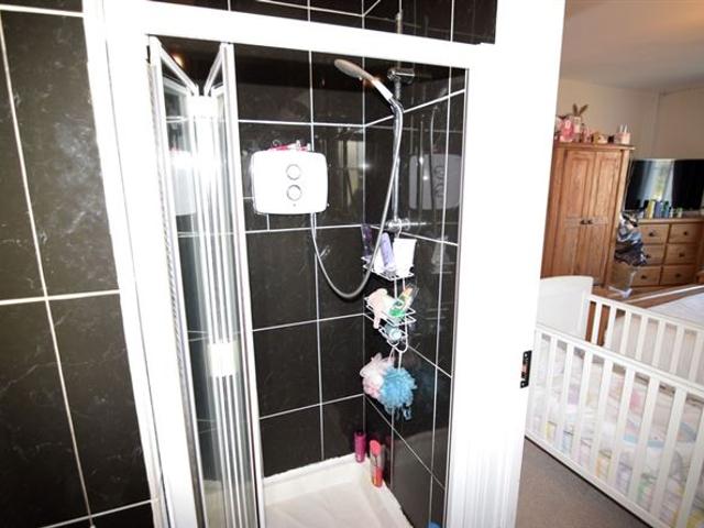 Detached House for sale in Burnside, Ulster