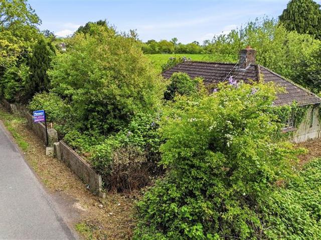 Terraced House for sale in Loch Garman, North Tipperary