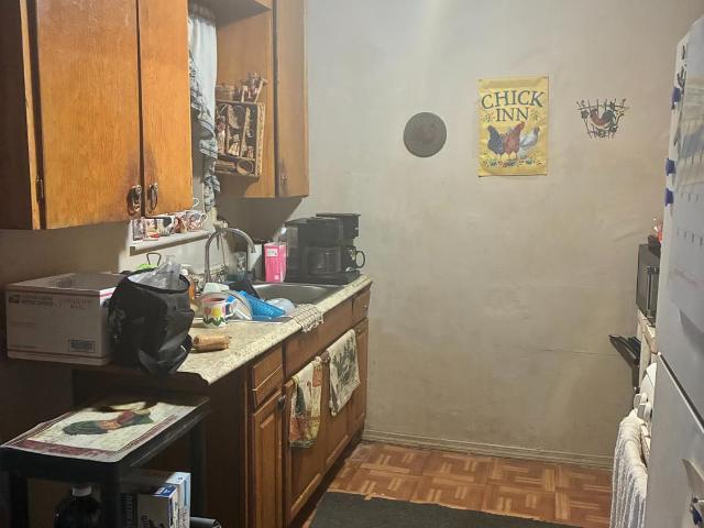 House for sale in Orange Cove, California