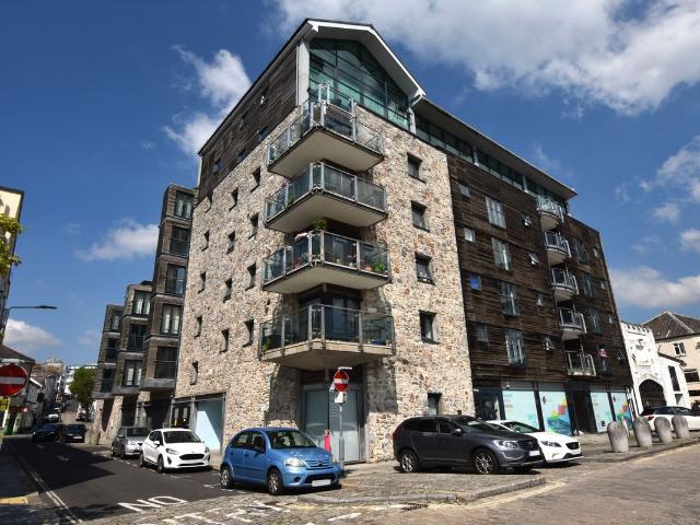 Apartment for rent in Barbican, Mount Wise