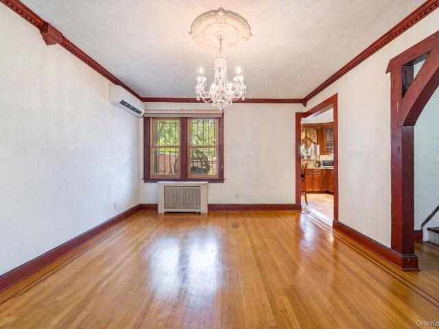 House for sale in Queens County, New York