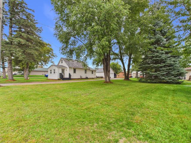 House for sale in Foley, Benton County