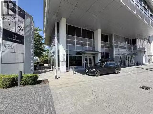 House for sale in Richmond, British Columbia
