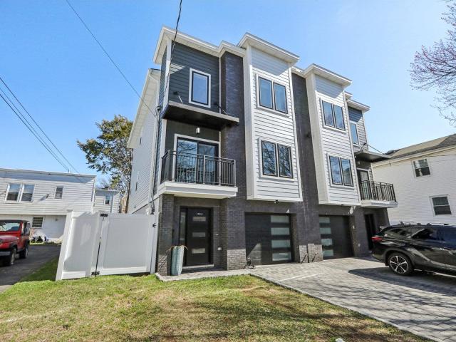 Property for sale in Hudson, New Jersey
