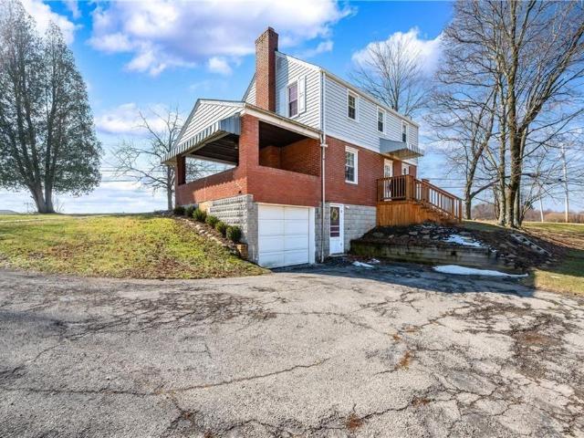 House for sale in Lyndora, Pennsylvania