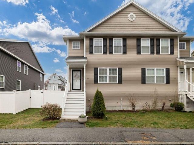 Condo for sale in Lowell, Massachusetts