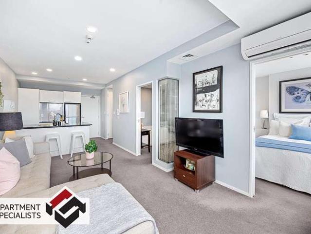 Apartment for sale in Takapuna