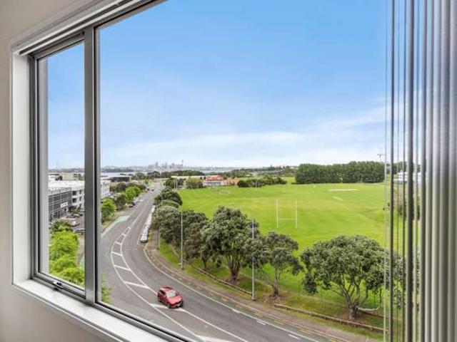 Apartment for sale in Takapuna