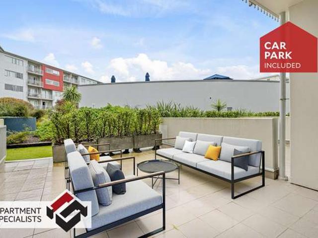 Apartment for sale in Takapuna