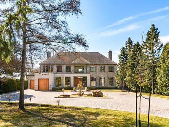 House for sale in Beaconsfield House for sale in Beaconsfield