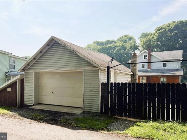House for sale in Carbon, Pennsylvania