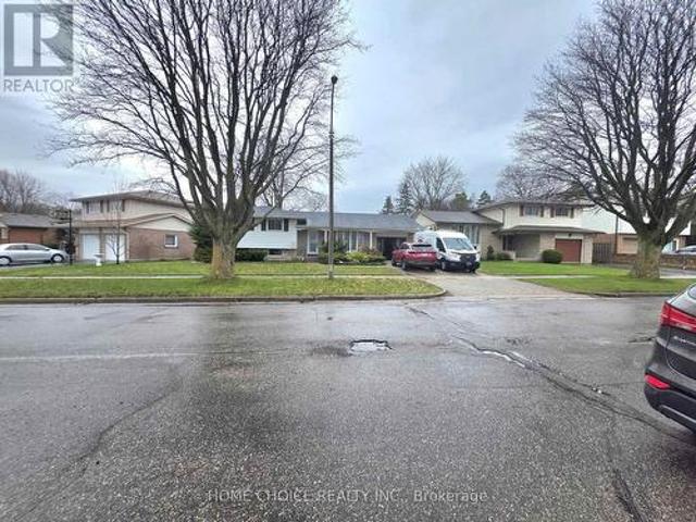 House for sale in Kitchener, Ontario