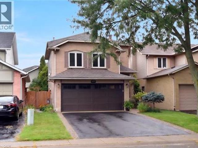 House for sale in Ancaster, Ontario