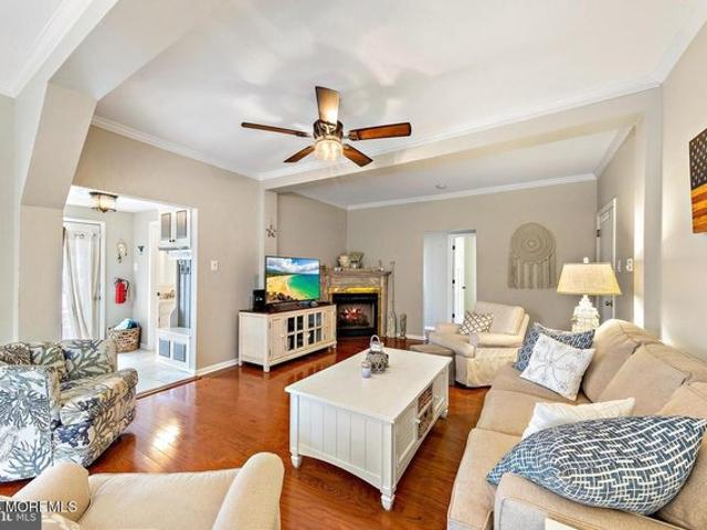 Condo for sale in Beach Haven, New Jersey
