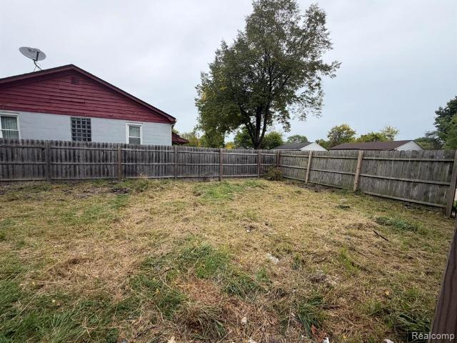 House for sale in Mount Clemens, Macomb County
