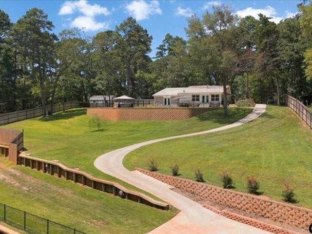 House for sale in Jacksonville, Texas