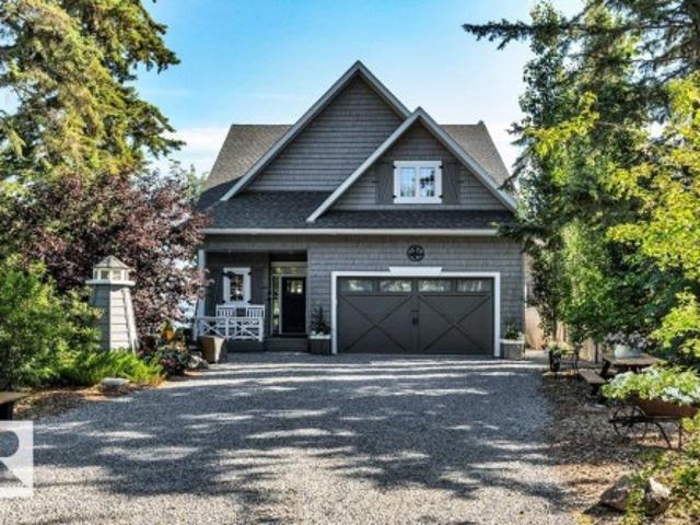 House for sale in Alberta