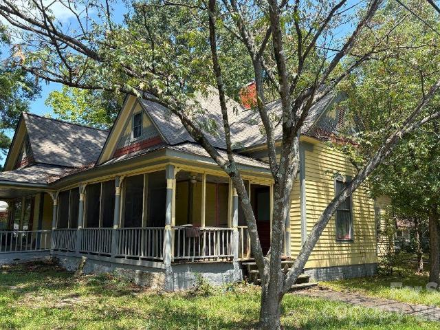 House for sale in Mooresville, Iredell County