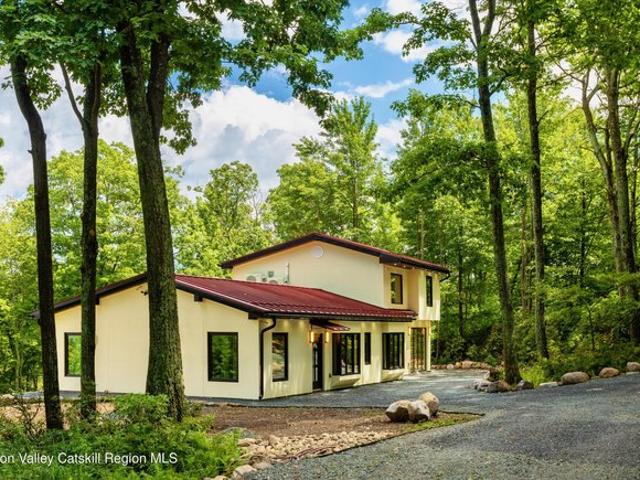 House for sale in Accord, New York