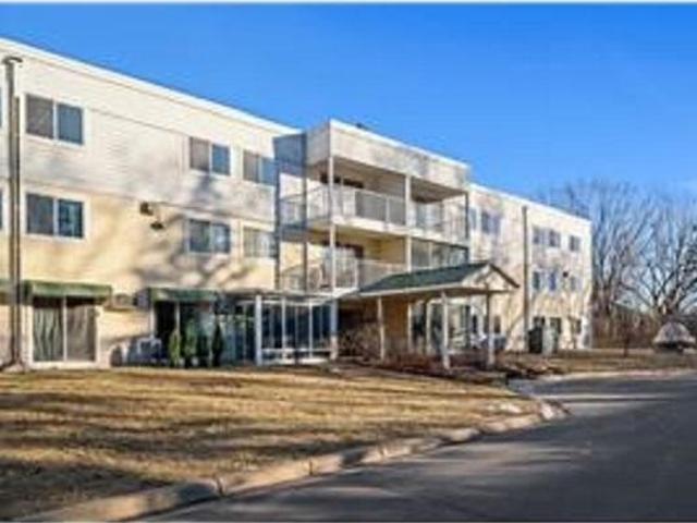 Condo for sale in Little Canada, Ramsey County