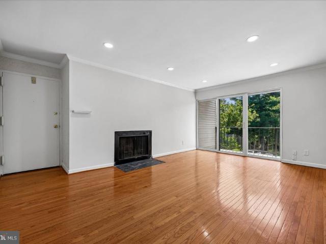 Condo for sale in Gaithersburg, Maryland