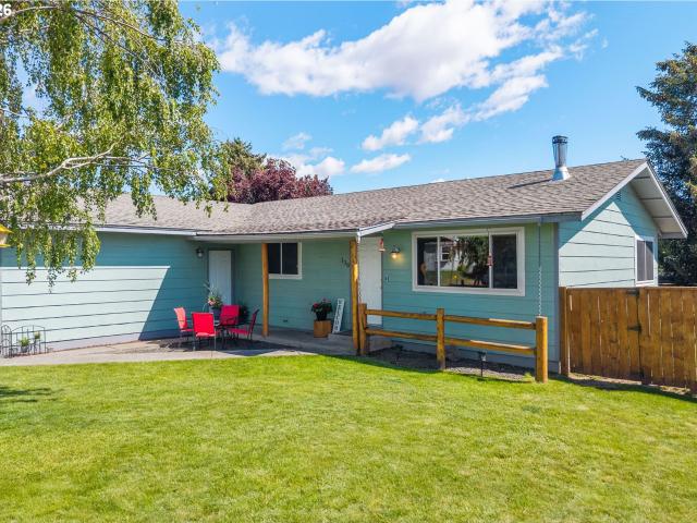 House for sale in Goldendale, Washington