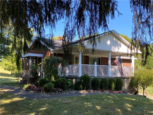 House for sale in Centerville, Pennsylvania
