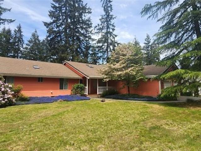 House for sale in Allyn, Washington