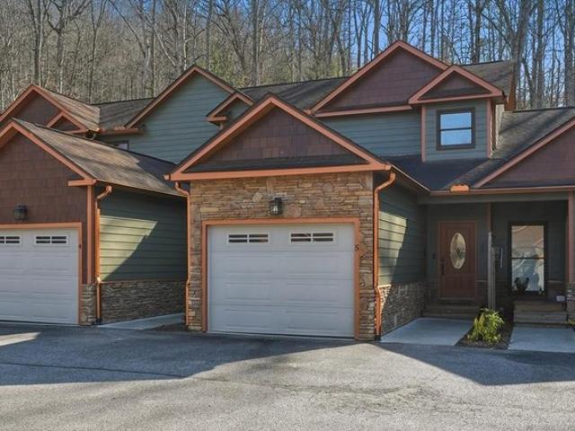 Townhouse for sale in Blairsville, Georgia