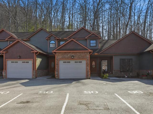 Townhouse for sale in Blairsville, Georgia