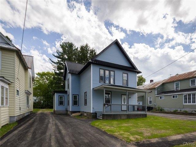 House for sale in Oneida, New York