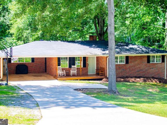 House for sale in Bowdon, Georgia